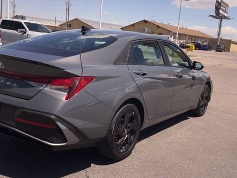 Used 2026 Hyundai Elantra Sport FWD image 9