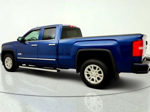 Used 2015 GMC Sierra 1500 SLE w/ All-Terrain Package AWD/4WD image 7