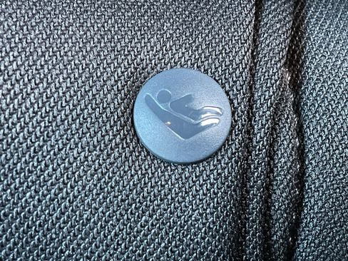 Used 2023 Chevrolet Malibu LT image 16