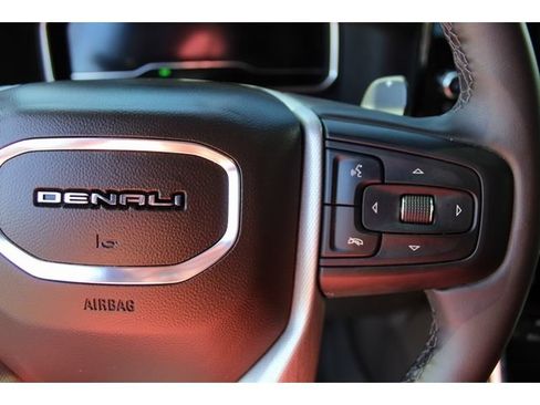 Used 2024 GMC Sierra 1500 Denali w/ Technology Package AWD/4WD image 28