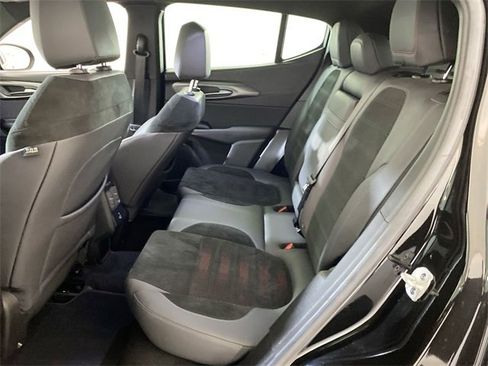 Used 2024 Alfa Romeo Tonale Veloce image 28