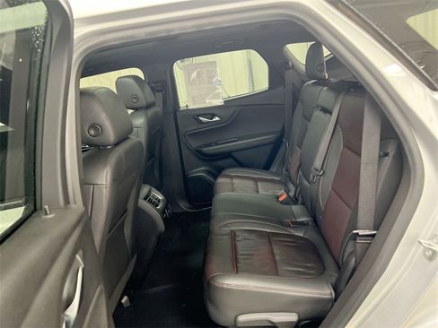 Used 2021 Chevrolet Blazer RS w/ Enhanced Convenience Package image 24