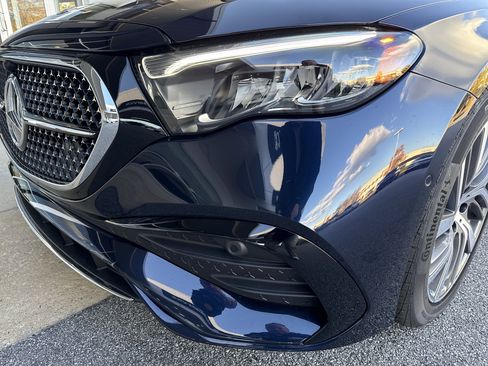 New 2026 Mercedes-Benz E 350 Sedan image 4