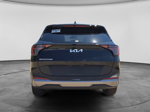 Used 2026 Kia Sportage LX FWD image 9