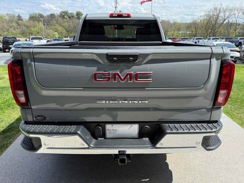 Certified 2025 GMC Sierra 1500 Pro w/ Pro Value Package image 24