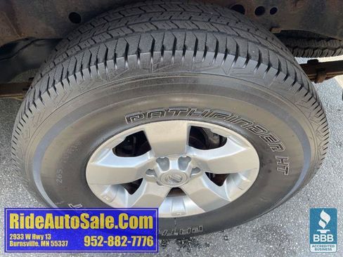 Used 2013 Nissan Frontier SV AWD/4WD image 26