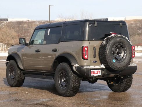 New 2025 Ford Bronco Badlands image 6
