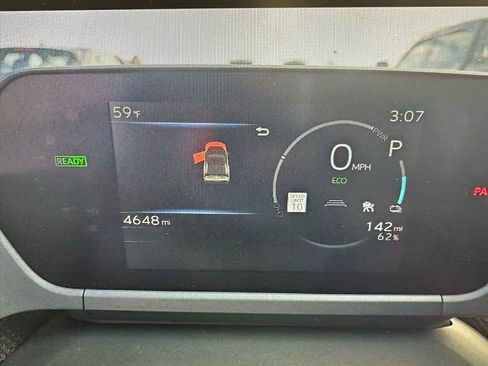 Used 2024 Subaru Solterra Touring image 6