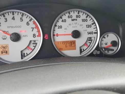 Used 2015 Nissan Frontier PRO-4X w/ Pro-4x Luxury Package image 13