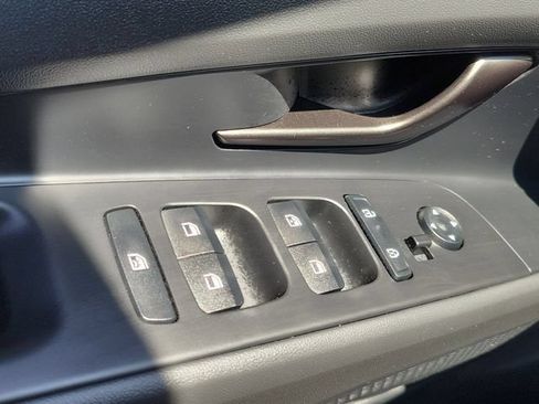 New 2026 Hyundai Elantra Sport FWD image 16