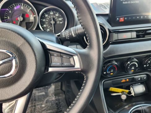 Used 2023 MAZDA MX-5 Miata Club image 19