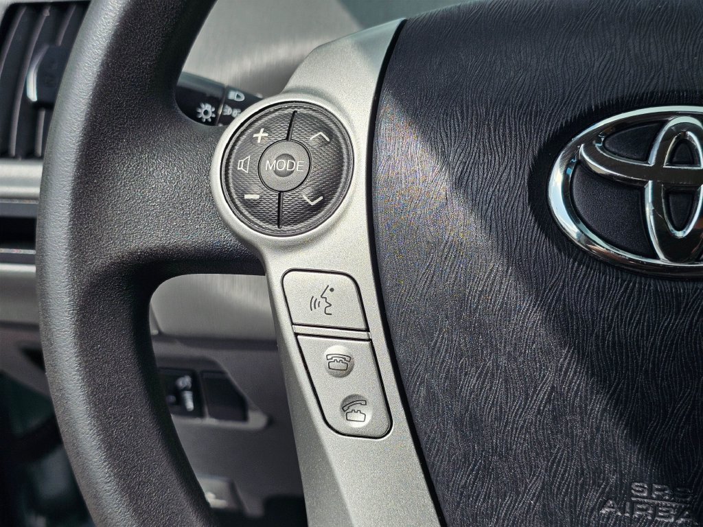Used 2014 Toyota Prius V Three FWD image 29