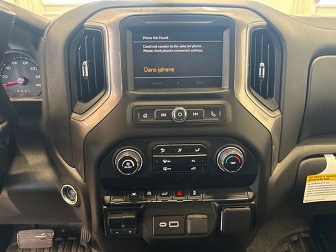 Used 2025 Chevrolet Silverado 1500 W/T w/ WT Value Package AWD/4WD image 8
