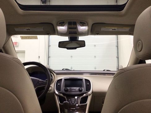 Used 2016 Buick LaCrosse Leather image 14