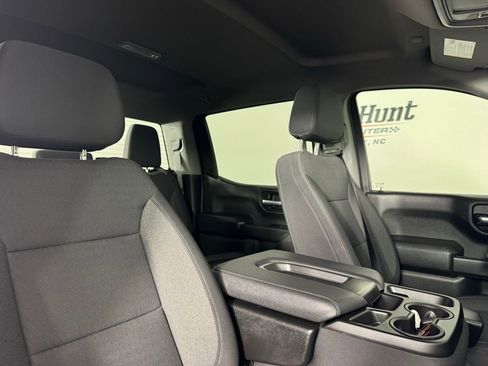 Used 2025 Chevrolet Silverado 1500 Custom Trail Boss image 25