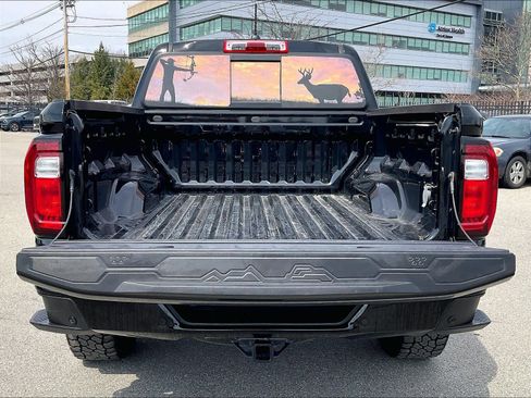 Used 2023 GMC Canyon AT4 w/ AT4 Premium Package image 32