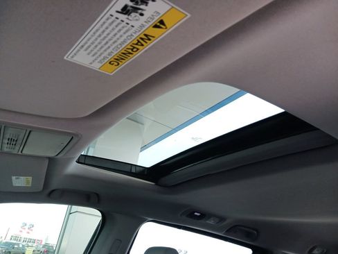 Used 2021 Honda Odyssey EX-L image 22
