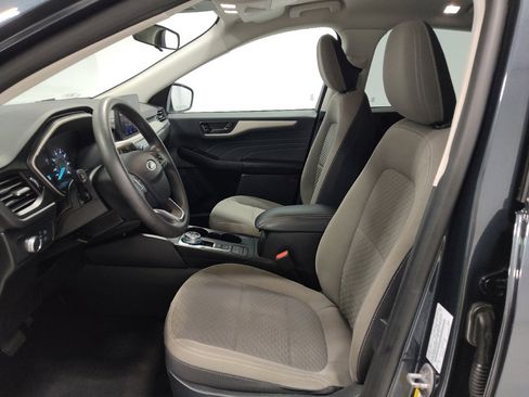 Used 2022 Ford Escape SE FWD image 17