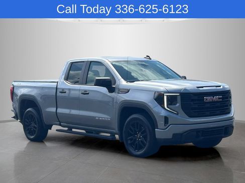 Used 2023 GMC Sierra 1500 Pro w/ Graphite Edition AWD/4WD image 7