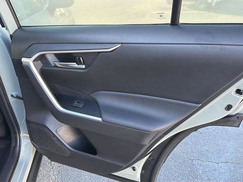 Certified 2023 Toyota RAV4 XLE w/ Convenience Package FWD image 15