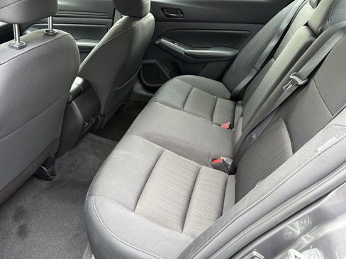 Used 2025 Nissan Altima 2.5 SV image 27