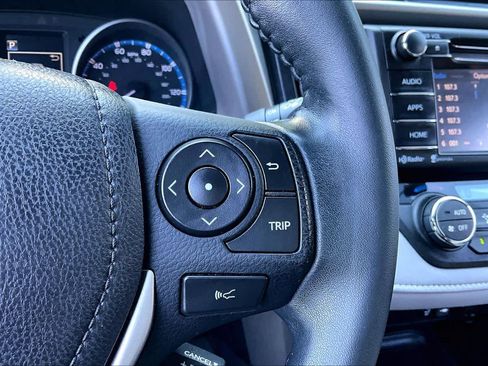 Used 2017 Toyota RAV4 XLE AWD/4WD image 24