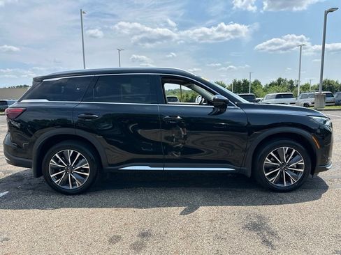Certified 2026 INFINITI QX60 Luxe w/ Family Package AWD/4WD image 15