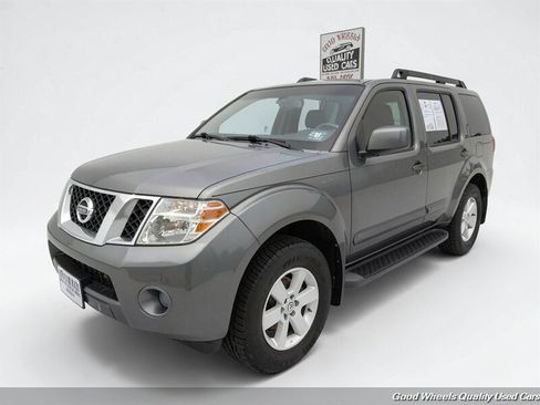 Used 2008 Nissan Pathfinder SE w/ Premium Pkg AWD/4WD image 1