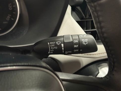 Used 2020 Toyota RAV4 XLE Premium image 20