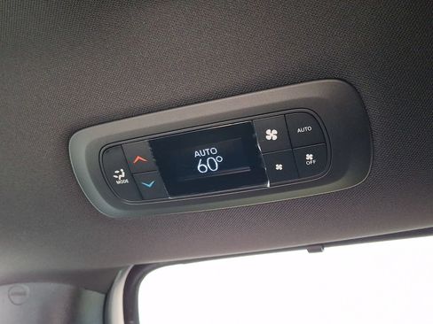 New 2027 Chrysler Pacifica LX FWD image 8