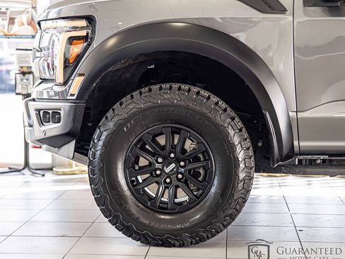 Used 2025 Ford F150 Raptor image 7