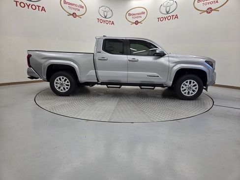 New 2025 Toyota Tacoma SR5 image 3