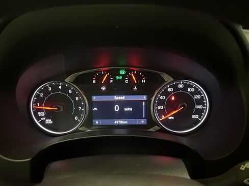 Used 2024 GMC Terrain SLT image 41