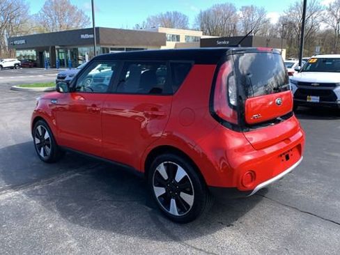 Used 2017 Kia Soul + w/ Designer's Package image 3