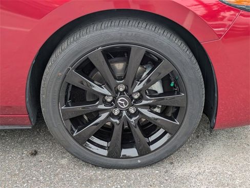 Certified 2025 MAZDA MAZDA3 2.5 Turbo Sedan w/Premium Plus image 9