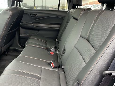 Used 2022 Honda Passport TrailSport image 22