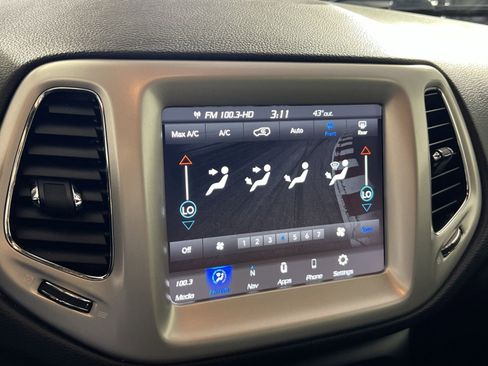 Used 2021 Jeep Compass 80th Special Edition image 21