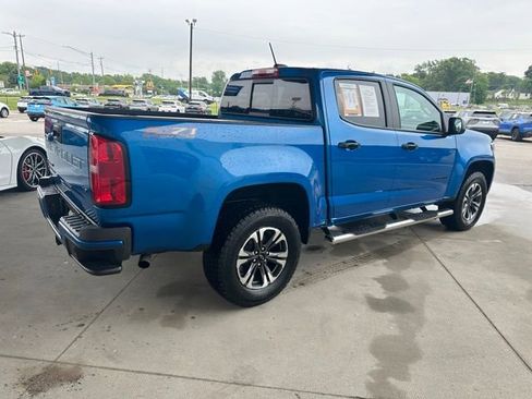 Used 2022 Chevrolet Colorado Z71 AWD/4WD image 8