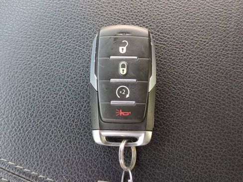 Used 2022 RAM 1500 Big Horn RWD image 28