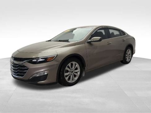Used 2022 Chevrolet Malibu LT image 1