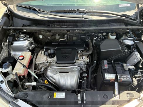 Used 2015 Toyota RAV4 LE FWD image 30