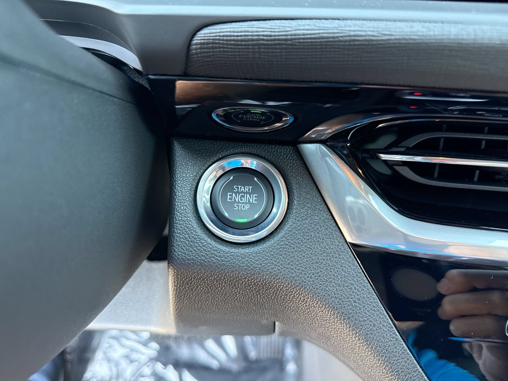 Used 2024 Buick Envista Avenir FWD image 9