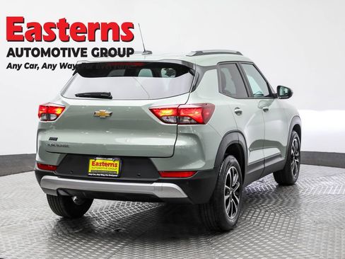 Used 2026 Chevrolet TrailBlazer LT w/ Driver Confidence Package image 5