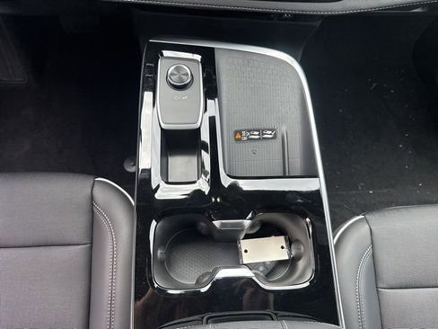 New 2026 Buick Enclave Preferred w/ Power Package AWD/4WD image 22