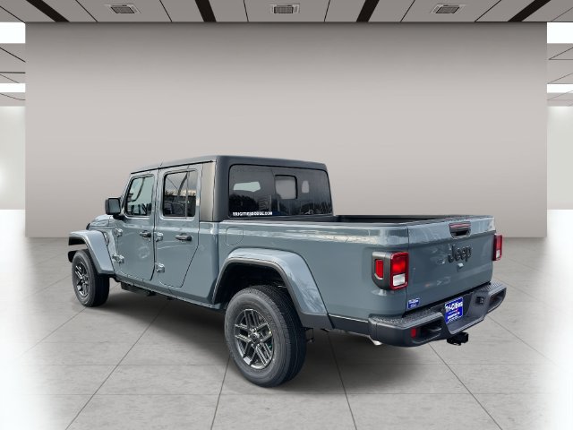 New 2026 Jeep Gladiator Sport AWD/4WD image 5