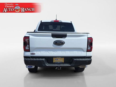 Certified 2025 Ford Ranger Lariat w/ FX4 Off-Road Package AWD/4WD image 4