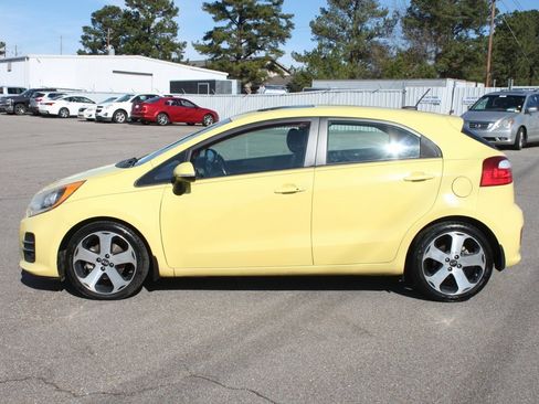 Used 2016 Kia Rio SX image 5