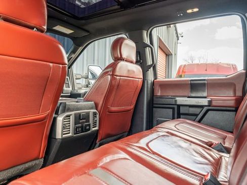 Used 2019 Ford F350 Platinum w/ Platinum Ultimate Package image 35