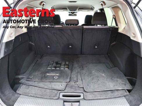 Used 2023 Nissan Rogue SV AWD/4WD image 9