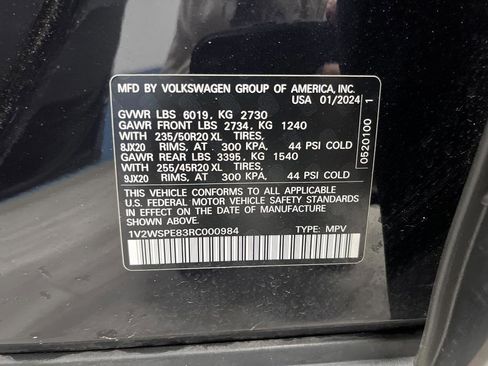 Used 2024 Volkswagen ID.4 Pro S image 37